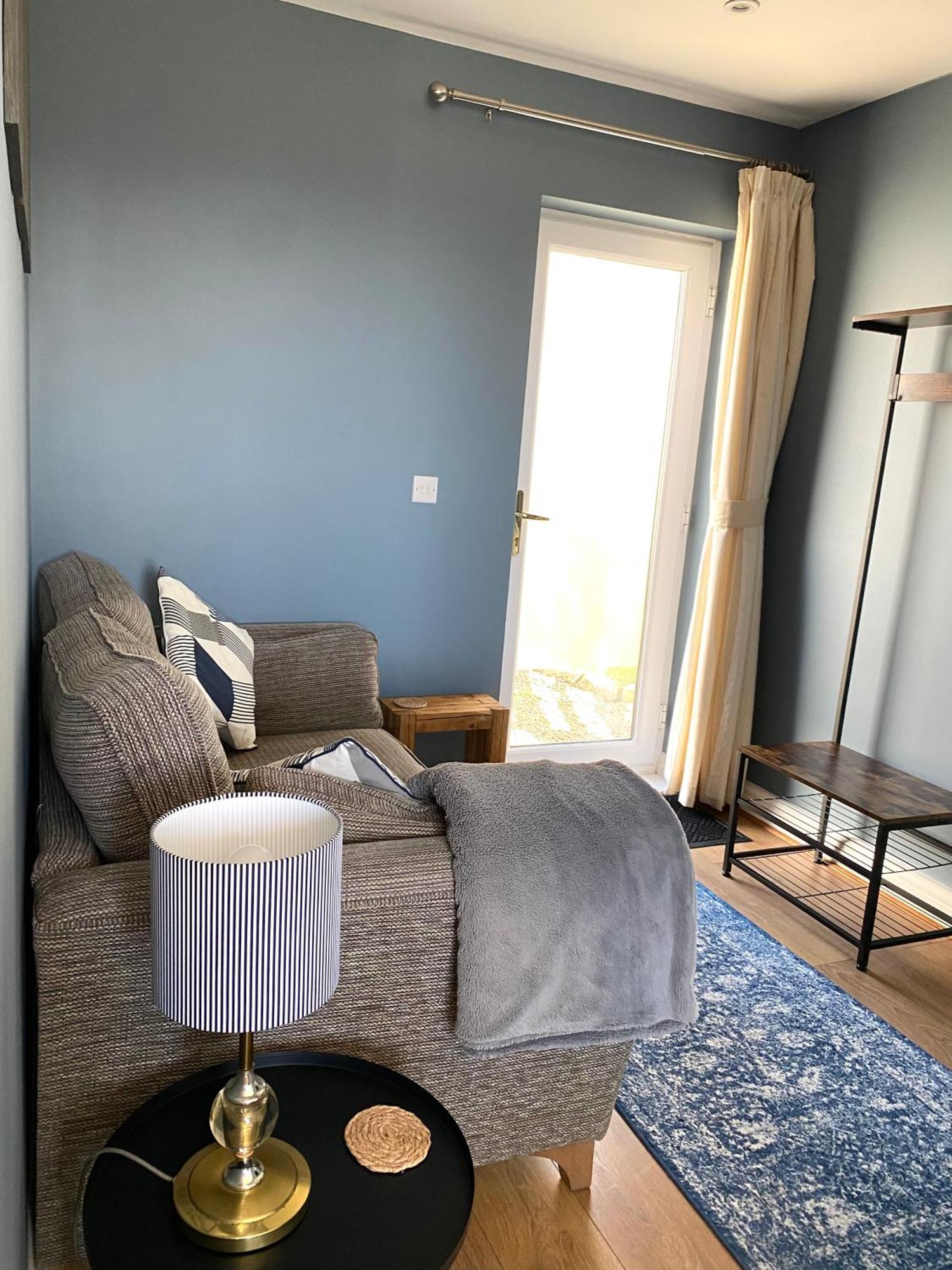Meadow View Villa Хавърфордуест Екстериор снимка